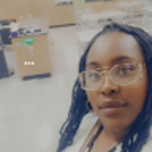 Meet your Posher, Desiree